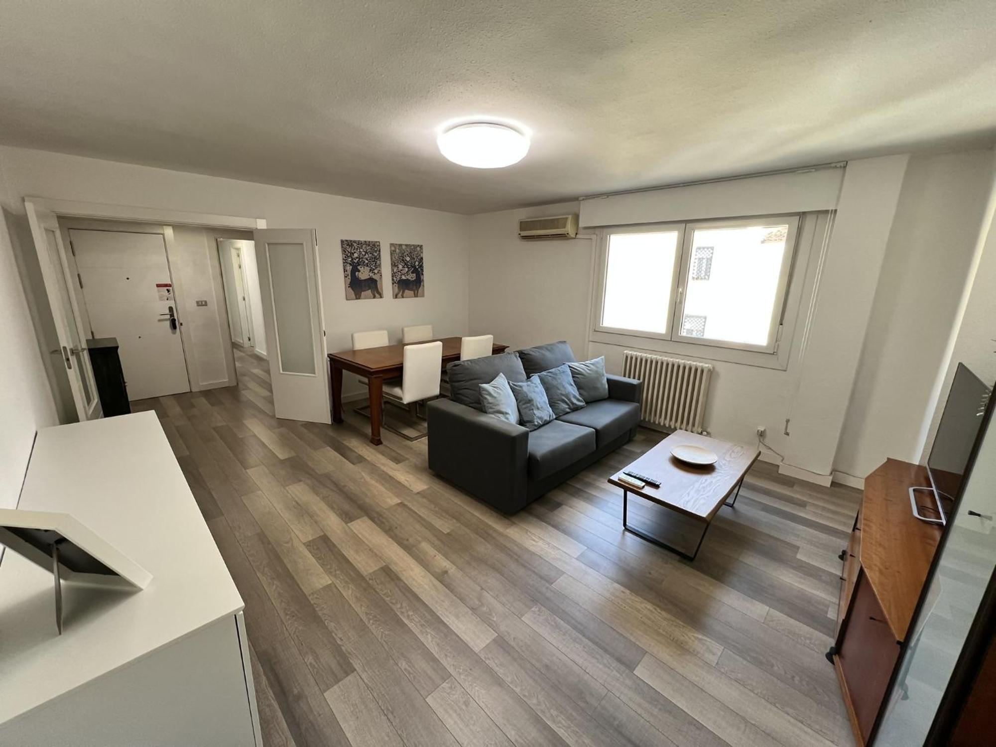 Apartamenticos Plaza Del Pilar III Zaragoza Luaran gambar